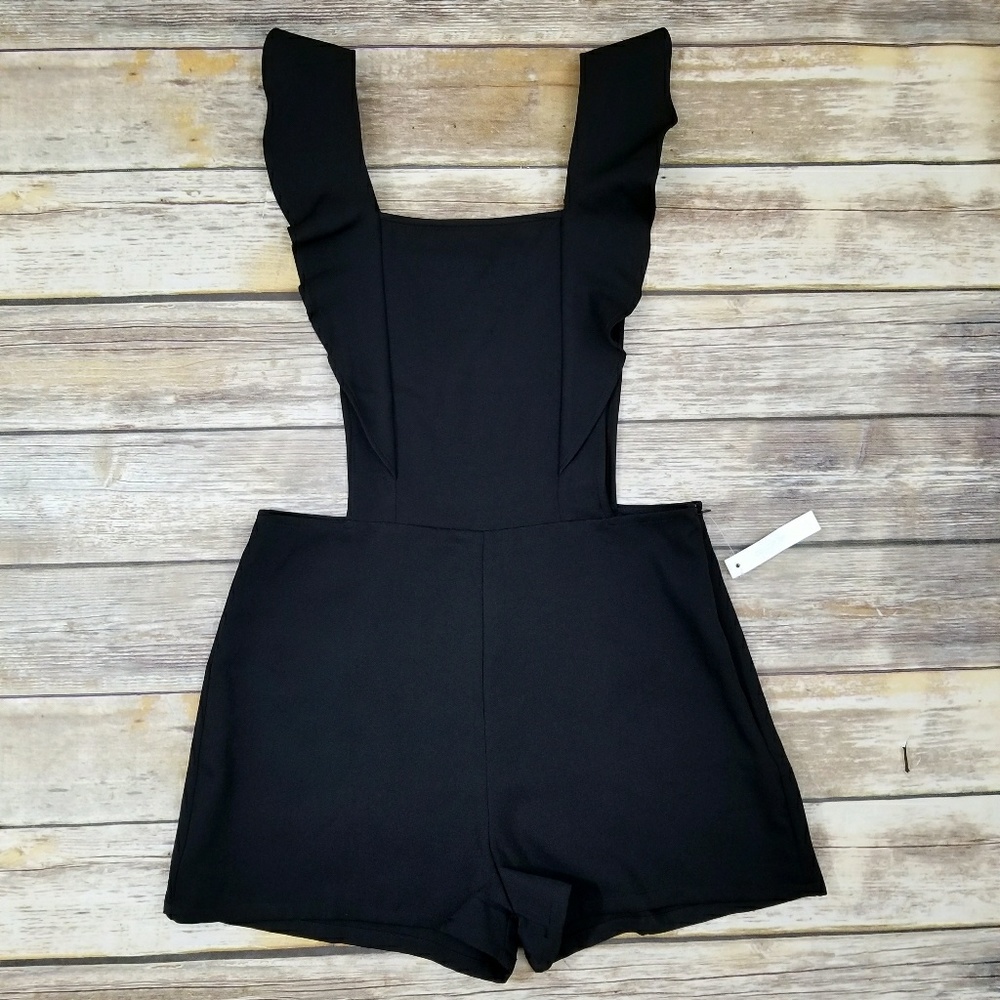 Color Thread Short Overall Ruffled Straps